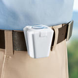  The lid of the case works like a magnifying glass: Ideal to wear the pulse ring on your belt as a pedometer.