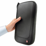 Victorinox Travel Organiser Travel at ease: Tickets, money, cards, documents stored and organised right at your fingertips.