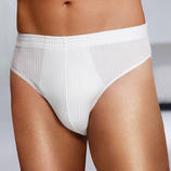  Sports Briefs