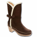 Grand Step Winter Boots Look like they&rsquo;ve just come off the catwalk but wear like a slipper: The boot by Grand Step.