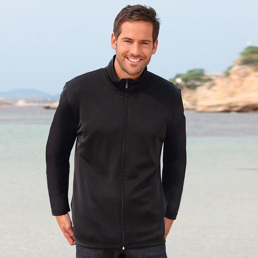 Silk Fleece Jacket for Men The first fleece jacket in 100% pure silk. Recipient of the OutDoor Industry Award 2007. For men.