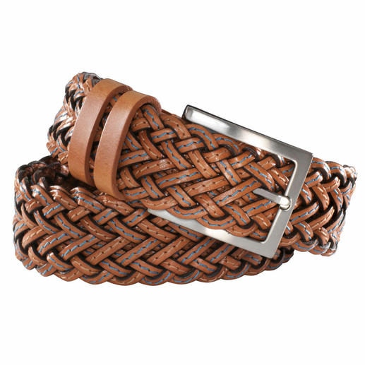 Andrea Zori Braided Jeans Belt Striking blue topstitching makes this braided belt just perfect for jeans. Hand braided like a tube.