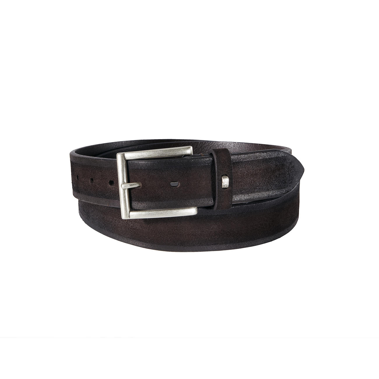 suede belt with leather shoes
