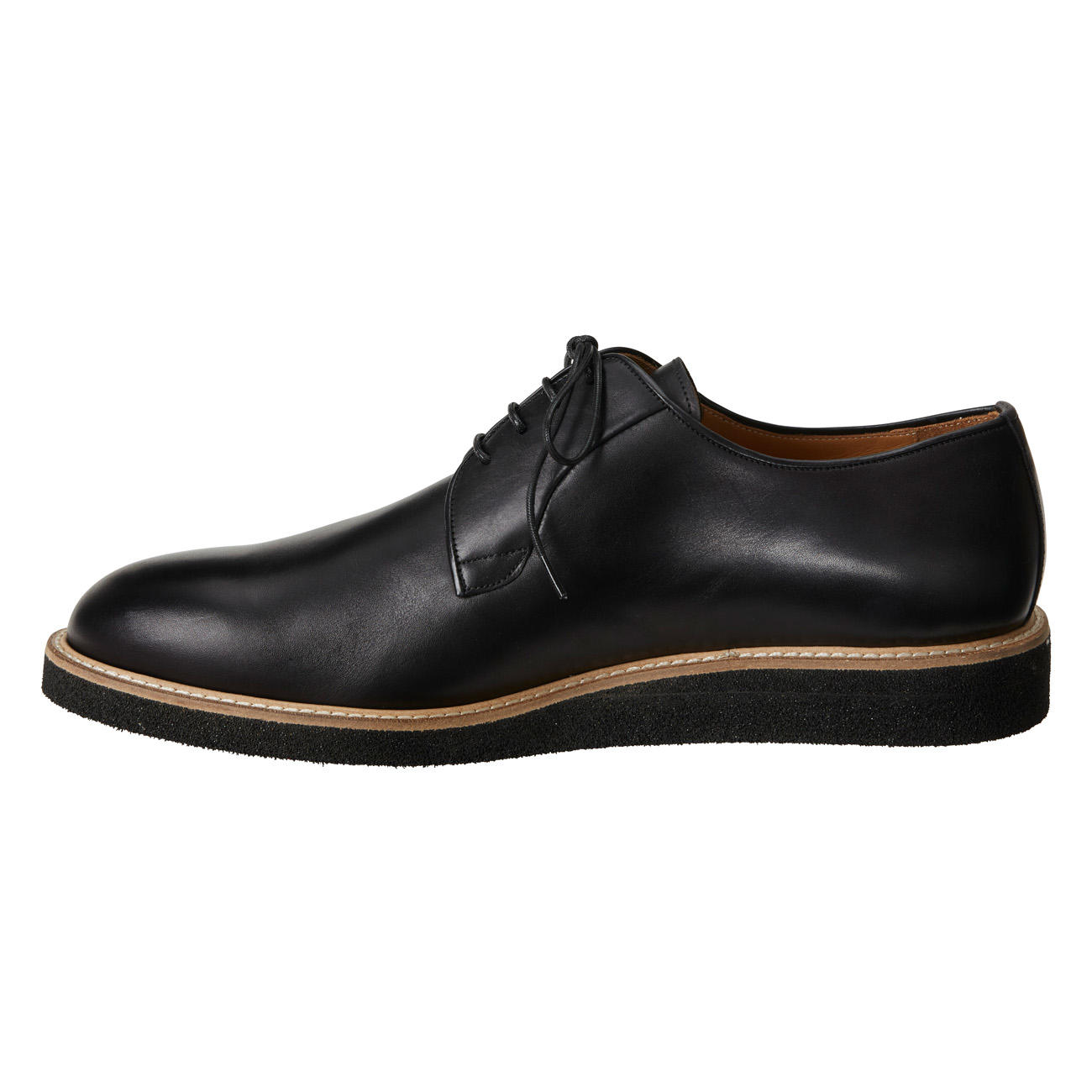 As formal as a traditional business shoe. Yet more comfortable, modern ...