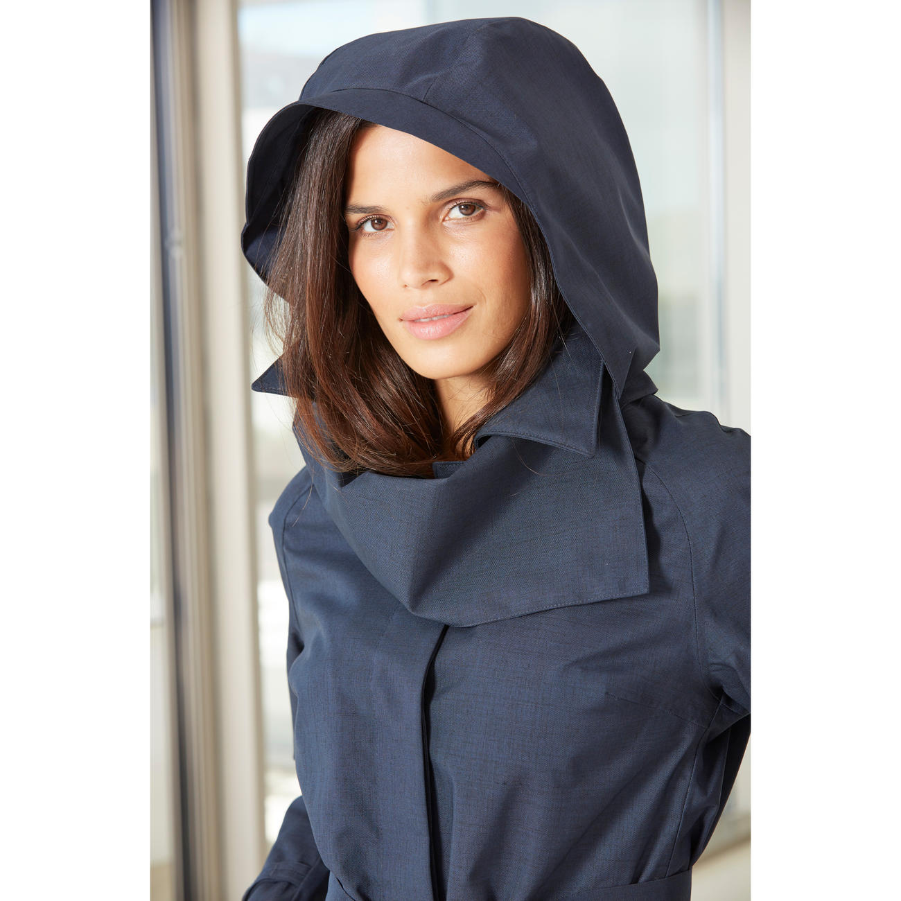2019 year for women- Raincoat womens with hood stylish 2019 year look- Raincoat womens with hood stylish