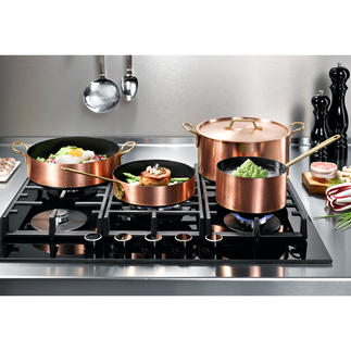 Induction-copper-cookware Combines the outstanding heating qualities of copper with the speed and precision of modern induction hobs.