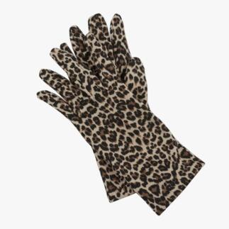 Ixli Fleece Gloves, Animal Print Animal print instead of plain and boring. Fleece gloves by Ixli, France.