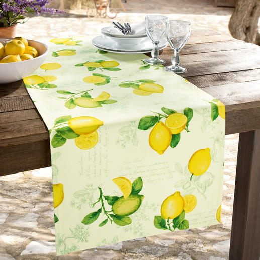 Your Provencal Table Linen is carefully edged with fine envelope corners.