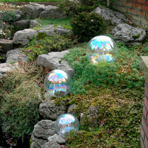 Just like real soap bubbles, these balls reflect the incoming light.