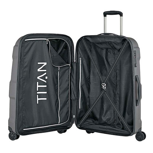 Thanks to the intelligent layout, there is plenty of space for your luggage. Thanks to the intelligent layout, there is plenty of space for your luggage.