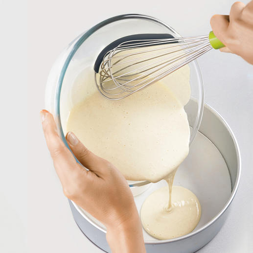 Due to the integrated scraper, no (dough) residue remains in the mixing bowl. Due to the integrated scraper, no (dough) residue remains in the mixing bowl.