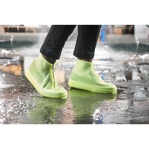 Rain Overshoe Stylish moisture protection for your favourite shoes. Made from transparent silicone. In a cool trainer look.