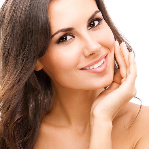 An optical brightener makes your teeth appear whiter in an instant. An optical brightener makes your teeth appear whiter in an instant.