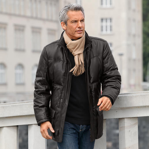 Reindeer Nappa Down Jacket The timelessly beautiful winter leather jacket – a purchase to last a lifetime.