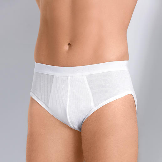 NOVILA-Underwear Delicate, silky, like wearing nothing – yet hardwearing, stays in shape and easy to care for.