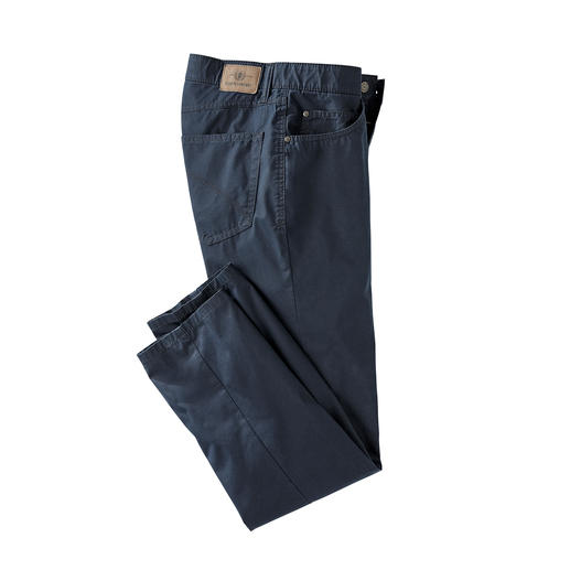 Coolmax® Five-Pocket Summer Trousers The feel of cotton. The climate comfort of Coolmax®. Pleasantly soft and cool: The five-pocket for the summer.