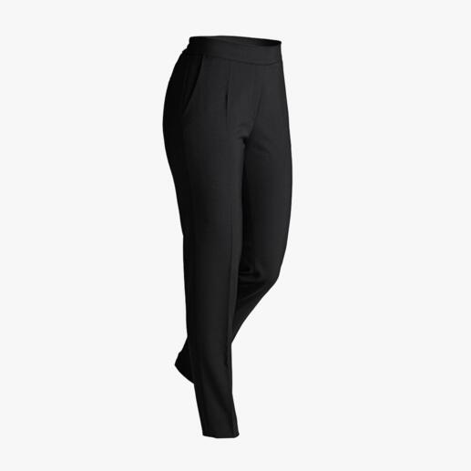 RAPHAELA-BY-BRAX 24-Hour Trousers These 24-hour trousers are crease-resistant, suitcase-friendly, easy to care for and incredibly comfy.