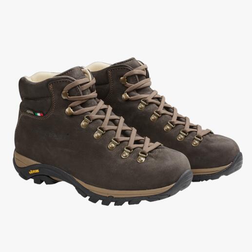 Zamberlan® Men’s Walking Boots Almost 300g (10.6 oz) lighter than other leather walking shoes. Waterproof thanks to Gore-Tex®.