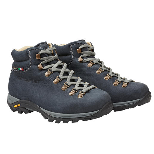 Zamberlan® Women’s Walking Boots Almost 300g (10.6 oz) lighter than other leather walking shoes. Waterproof thanks to Gore-Tex®.