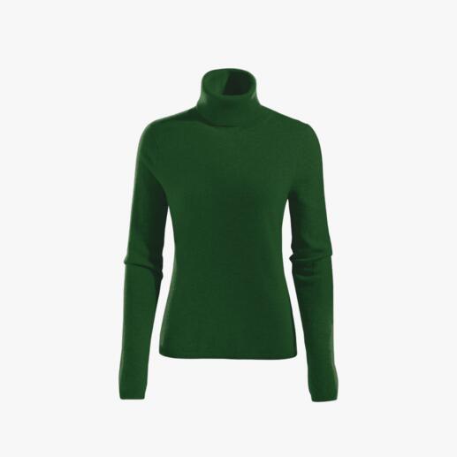 FTC Cashmere Polo Neck and V-Jumper As airy as a shirt. Except it’s made from the finest downy-soft cashmere.