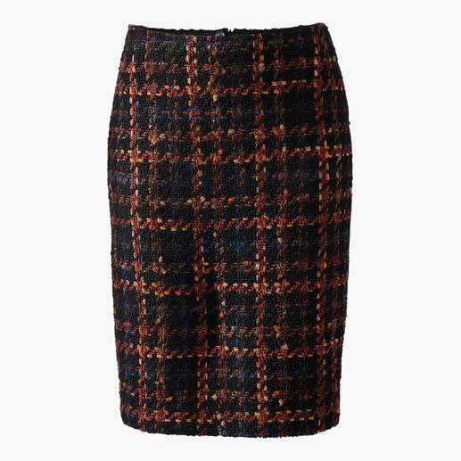 Bouclé Ribbon Skirt New look for the classic checked skirt: Thanks to the bouclé texture.